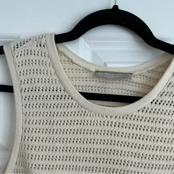 Everlane Cream Sleeveless Knit Top- size Medium - Picture 4 of 6